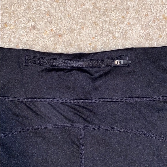 Nike Yoga Pants - Picture 3 of 5